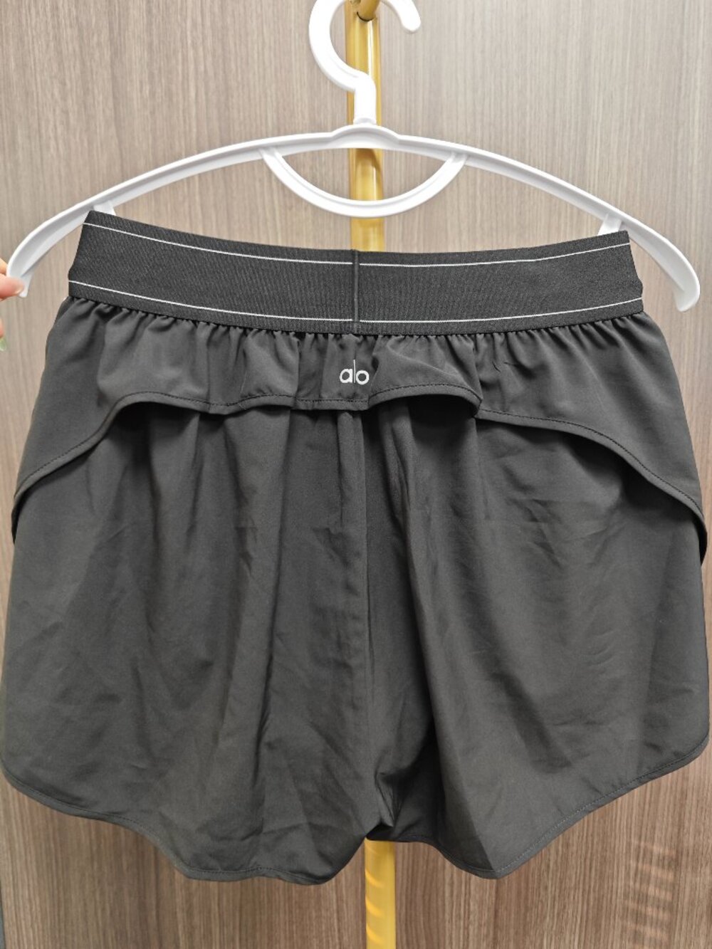 Women's Match Point Short Black 🖤ALO Yoga NWT🏷️ High-Cut Athletic Shorts - Picture 4 of 8